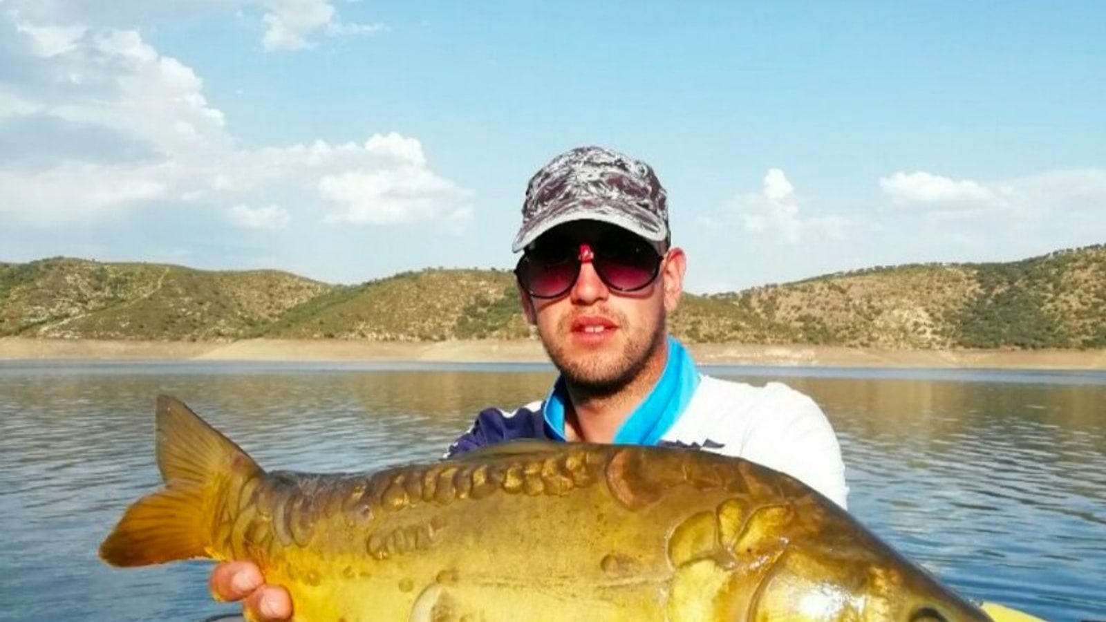 Pesca de la carpa en España: la guía definitiva (2026)